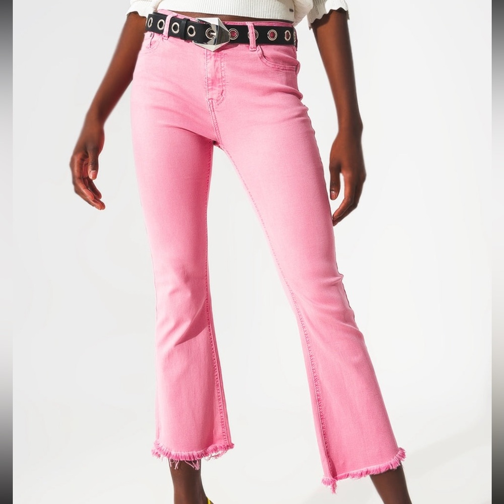 New w tags. Bubblegum pink jeans. Kick flare raw hem. Stretch. Multiple sizes